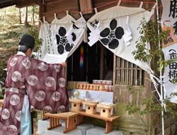 菅原神社で行った合格祈願ご祈祷の様子