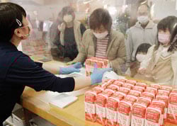 利用者に好評だった牛乳の無償配布