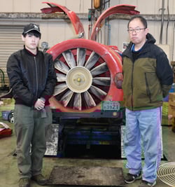 JAあづみに出向し、業務にあたっている平林潔さん（右）と和田一希さん（左）