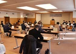 意欲を結集した会場