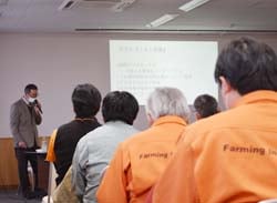JAのあり方などについて話す松枝さん
