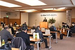 「1本でも多くの出荷を」呼びかける青木部会長