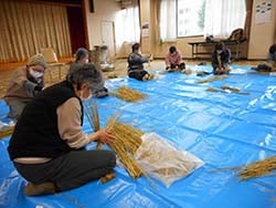 しめ飾り教室の参加者