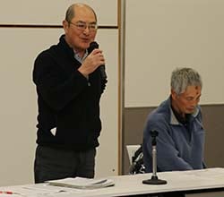 課題解決にむけ意見交換を行った