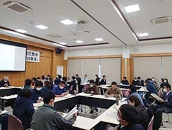 グループワーク形式で行った情報交換