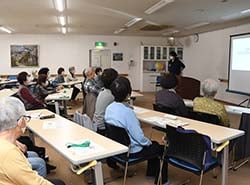 DMAT隊員の講話を聞き防災意識を高める会場