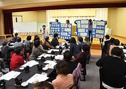 「絵手紙」のクラブ発表