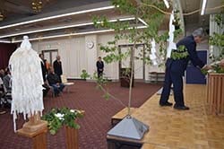 玉串を奉奠する様子