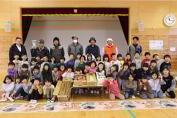 山形保育園に寄贈された農作物（12日、東筑摩郡山形村にて)