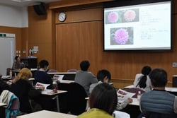 品種を検討した会議