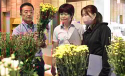 厳正に審査する審査員