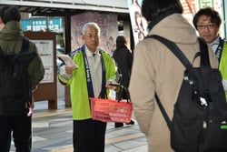 「国生国産」をＰＲする眞島組合長