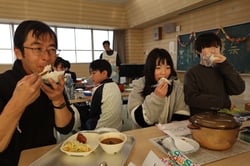 新米を収穫祭で味わった