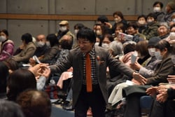 サプライズ入場で場を盛り上げた尾木ママ