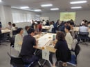 グループトークで交流を深める参加者