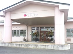 11月28日撮影。改修工事か完了し復旧した長野市穂保の「りんごの郷」