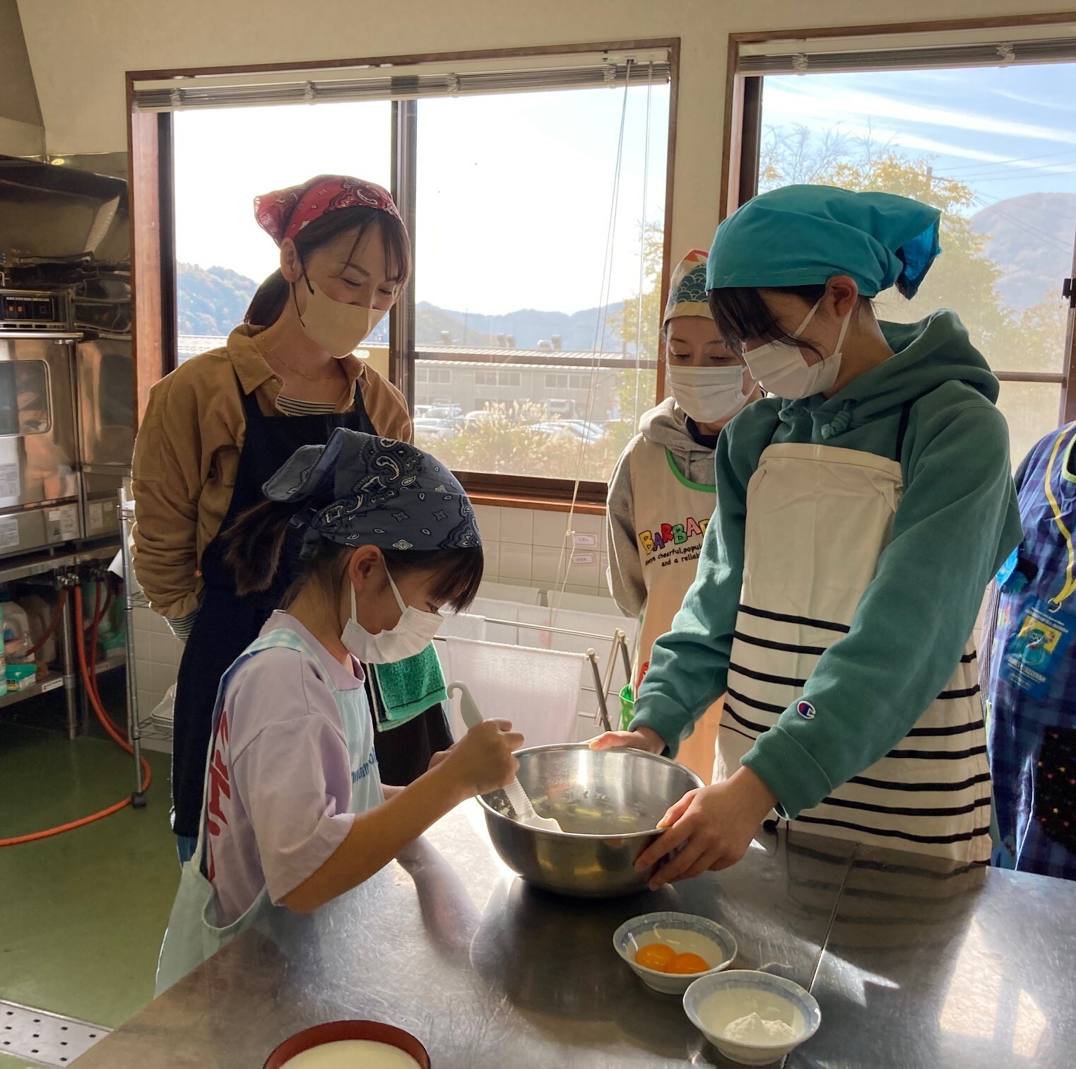 子どもも一緒に調理したフレッシュミズ講座