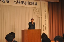 「種なしブドウ拡大へ、東御市で出張果樹試験場」の画像