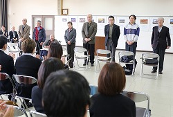 「写真コンクール、入賞者を表彰」の画像