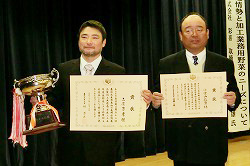 「土屋さん（御代田町）大臣賞、生産局長賞は小宮山さん（軽井沢町）」の画像