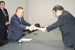 「大雪被害の復旧へ本腰−緊急支援を飯田市に要請」の画像