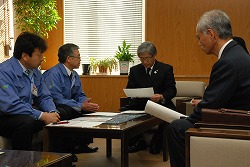 「雪害復旧を継続−2市5村へ、支援を求める」の画像