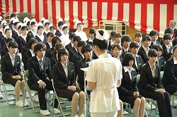 「86人 希望胸に入学、佐久総合病院看護専門学校」の画像