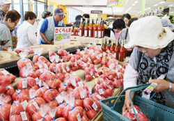 「他店舗視察で店づくり学ぶ」の画像