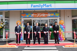 「コンビニ1号店オープン」の画像