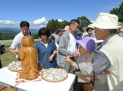 「「須賀川そば」大勢が味わう」の画像