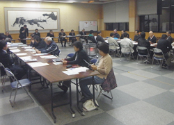 「6会場で地区運営委」の画像