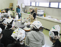 「牛乳で減塩和食に」の画像