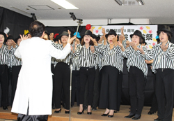 「病院祭でゴスペル披露」の画像