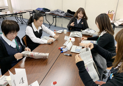 「連携して活動を、情報や意見交換」の画像