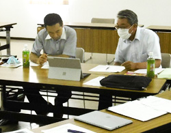 「リモートで情報交換、新生活様式に沿ったきのこ販売提案」の画像
